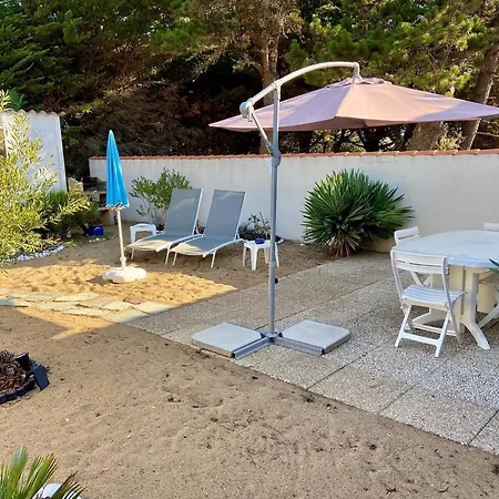 بيت للعطل Maison 50's Charmante A 300m Plage, Jardin Prive, 2 - - Fr-1-231-327